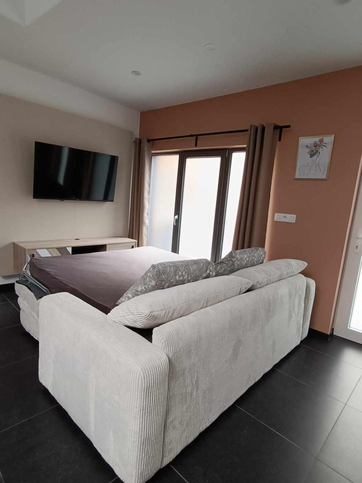 Le Studio La Louvière Esterno foto